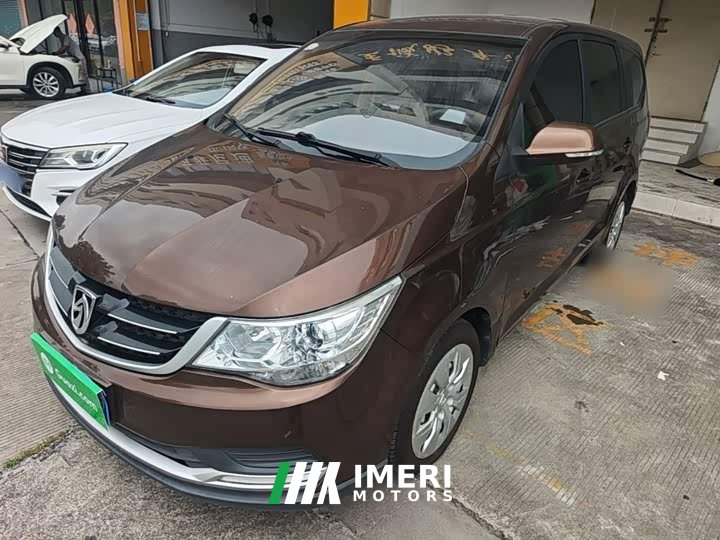 Baojun 730 1.5L Version 7 VI - автомобиль из Китая