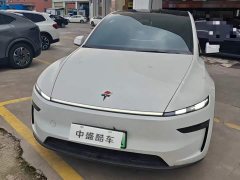 Tesla Model Y L Long Range Edition - фото 7