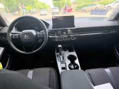 Honda Civic 2023 240TURBO CVT Powerful Edition - фото 6