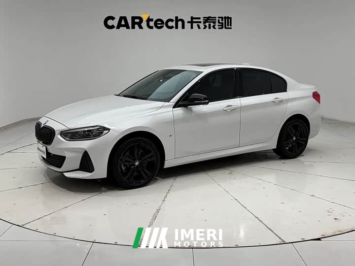 BMW 1 Series 125i M Sports Night Edition - автомобиль из Китая