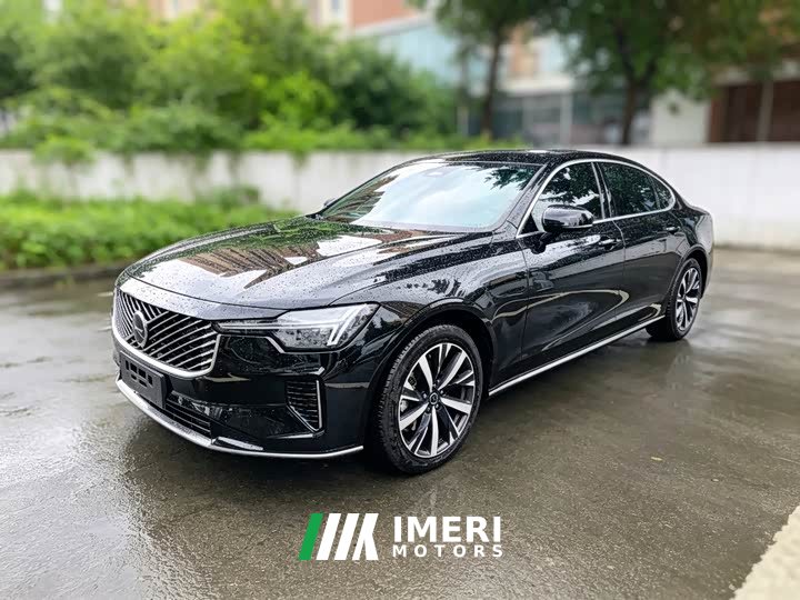 Volvo S90 B5 Luxury Edition
