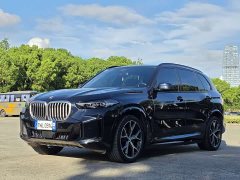 BMW X5 xDrive 30Li Deluxe VersionM - фото 1