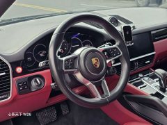 Porsche Cayenne Coupé 3.0T - фото 7