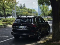 BMW X5 xDrive 30Li Deluxe VersionM - фото 12
