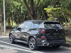 BMW X5 xDrive 30Li Deluxe VersionM - фото 13