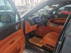 AITO M9 EREV Ultra Edition 42kWh 6 Edition - фото 4