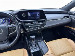 Lexus ES 2021 200 Excellence Edition - фото 15