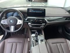 BMW 5 Series New Energy 2022 535Le M Sports Package - фото 7