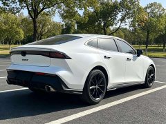 Changan UNI-V 1.5T Premium Version - фото 6