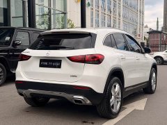 Mercedes-Benz GLA 200 - фото 8