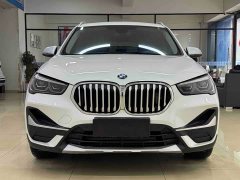 BMW X1 sDrive20Li Luxury Line - фото 2