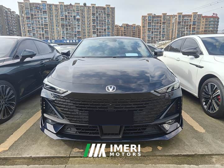 Changan UNI-V 1.5T Edition - автомобиль из Китая
