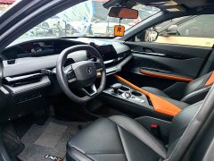 Changan UNI-V 1.5T Edition - фото 4