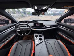 Changan UNI-V 1.5T Premium Version - фото 13