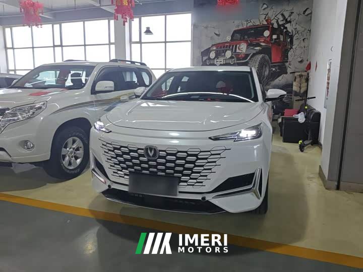 Changan UNI-K 2.0T Luxury Version
