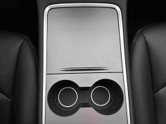 Tesla Model Y Standard Range Edition - фото 12