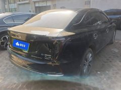 FAW E-QM5 610km PLUS - фото 3