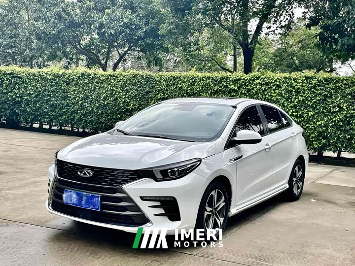 Chery 5 PLUS AI 1.5L CVTPLUS - автомобиль из Китая
