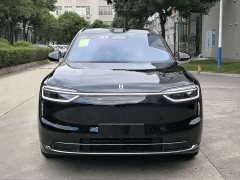 AITO M7 EV UltraAWD Edition 5(192) - фото 2