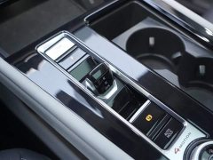 Volkswagen 380TSI AWDLuxury Edition - фото 11