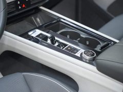 Volkswagen 380TSI AWDLuxury Edition - фото 15
