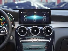 Mercedes-Benz GLC 260 4MATIC SUV - фото 10