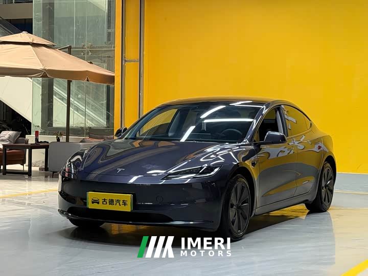 Tesla Model 3 Edition - автомобиль из Китая