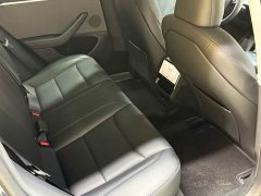 Tesla Model 3 Edition - фото 13