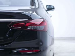 Mercedes-Benz E 300 L Fashion Version - фото 19