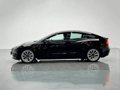 Tesla Model 3 Edition - фото 3