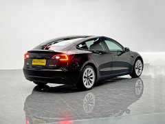 Tesla Model 3 Edition - фото 6