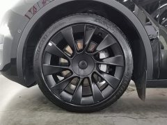 Lexus Y 2022 facelift, long-range all-wheel drive version - фото 17