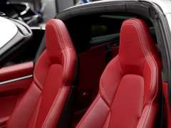 Porsche 911 Targa 4 3.0T - фото 9