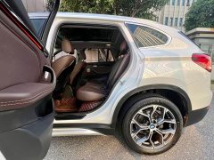 BMW X1 xDrive25Li Deluxe Version - фото 15