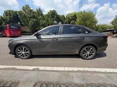 SAIC 4 1.5L CVTLuxury Version - фото 3