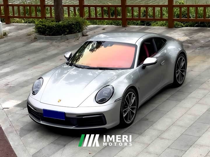 Porsche 911 Carrera 3.0T - автомобиль из Китая