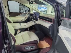 Xpeng X9 EREV 1602 Ultra - фото 7