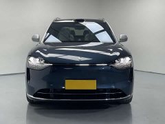 AITO M9 EREV Ultra 42kWh 6-Seater - фото 2