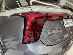 Hongqi E-HS9 660km flag collar version four seats - фото 10