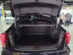 FAW H5 PHEV 130 Edition - фото 15