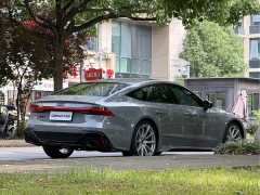 Audi RS 7 RS 7 4.0T Sportback performance - фото 4