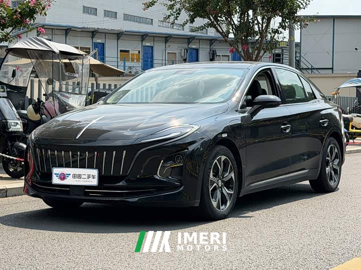 FAW E-QM5 Edition - автомобиль из Китая