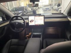 Tesla Model Y 2022 rear-wheel drive version - фото 11