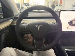 Tesla Model Y 2022 rear-wheel drive version - фото 13