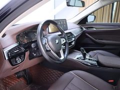 BMW 5 Series 530Li Leading Luxury Package - фото 11