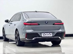 BMW i7 eDrive50L M Sport Package - фото 10