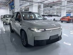 Leapmotor C10 605 Edition - фото 3