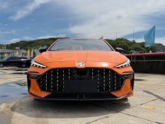 Lexus MG6 Pro 1.5T Automatic Trophy Deluxe Edition - фото 2