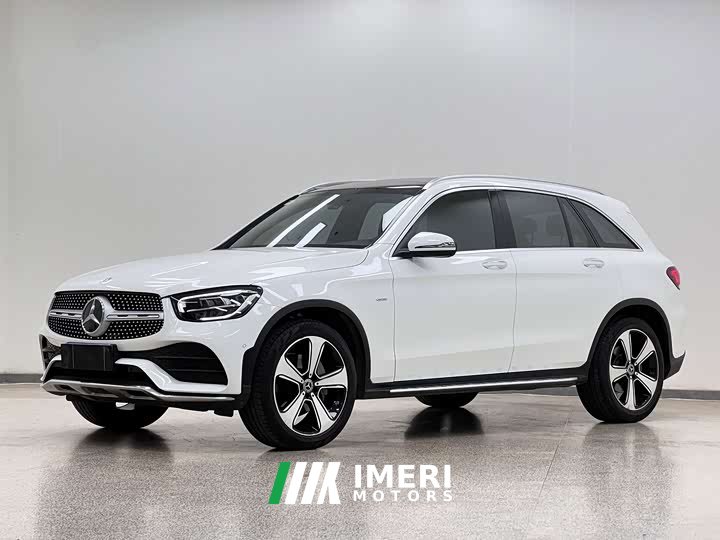 Mercedes-Benz GLC 300 L 4MATIC Version Edition
