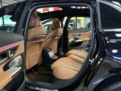 Mercedes-Benz E 300 L Luxury Version - фото 5